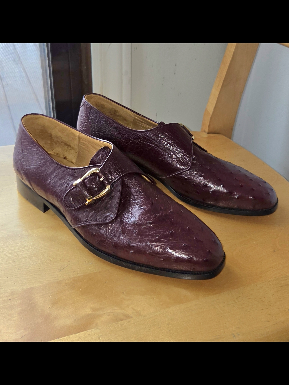 WENS Men's Burgundy Real Ostrich Leather Single Buckle Monk Strap Shoes